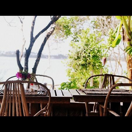 Zanzibar Rock Hotel Bagian luar foto